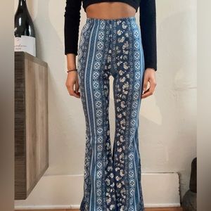 Hippie Wide Flare-Leg Stretch Blue Print Pants